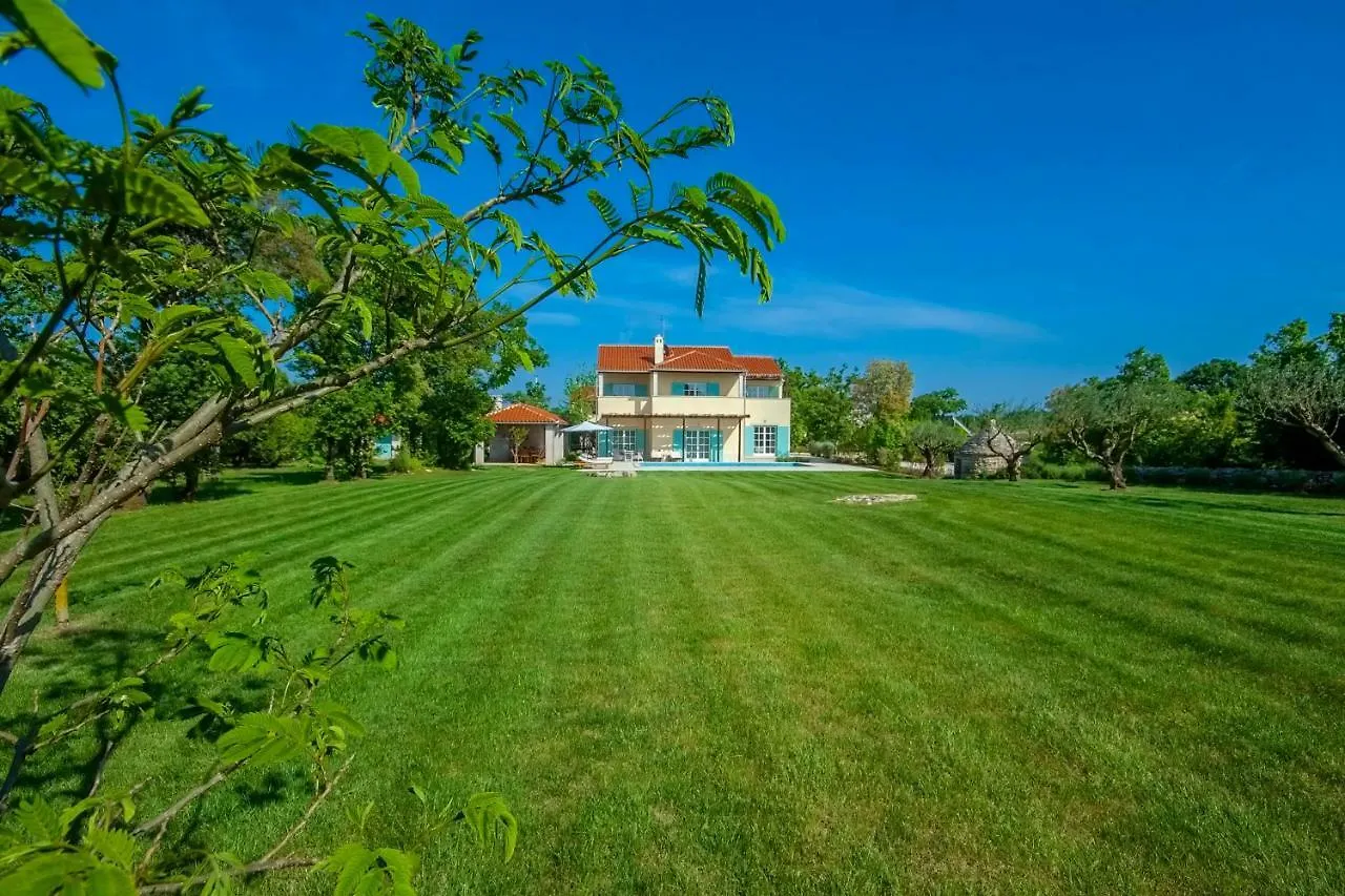 Vila Marija Marčana Villa