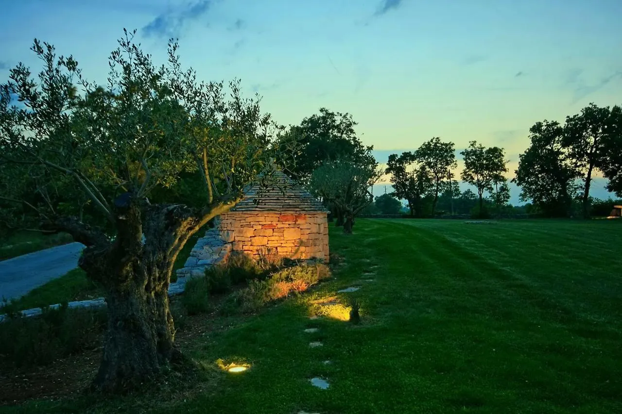 Vila Marija Marčana Horvátország