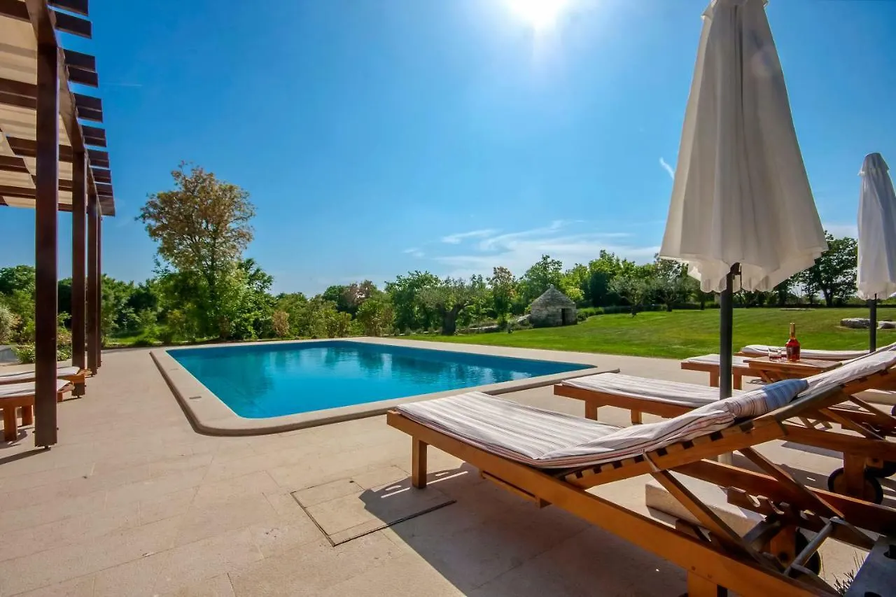 Vila Marija Marčana Villa